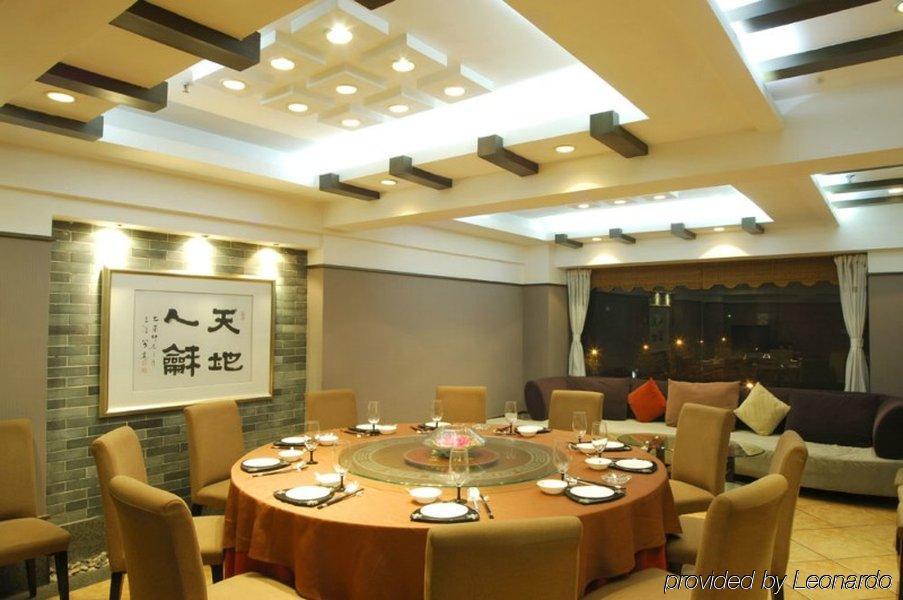 Paco Hotel Guangzhou Jiangtai Road Metro Branch Restoran gambar
