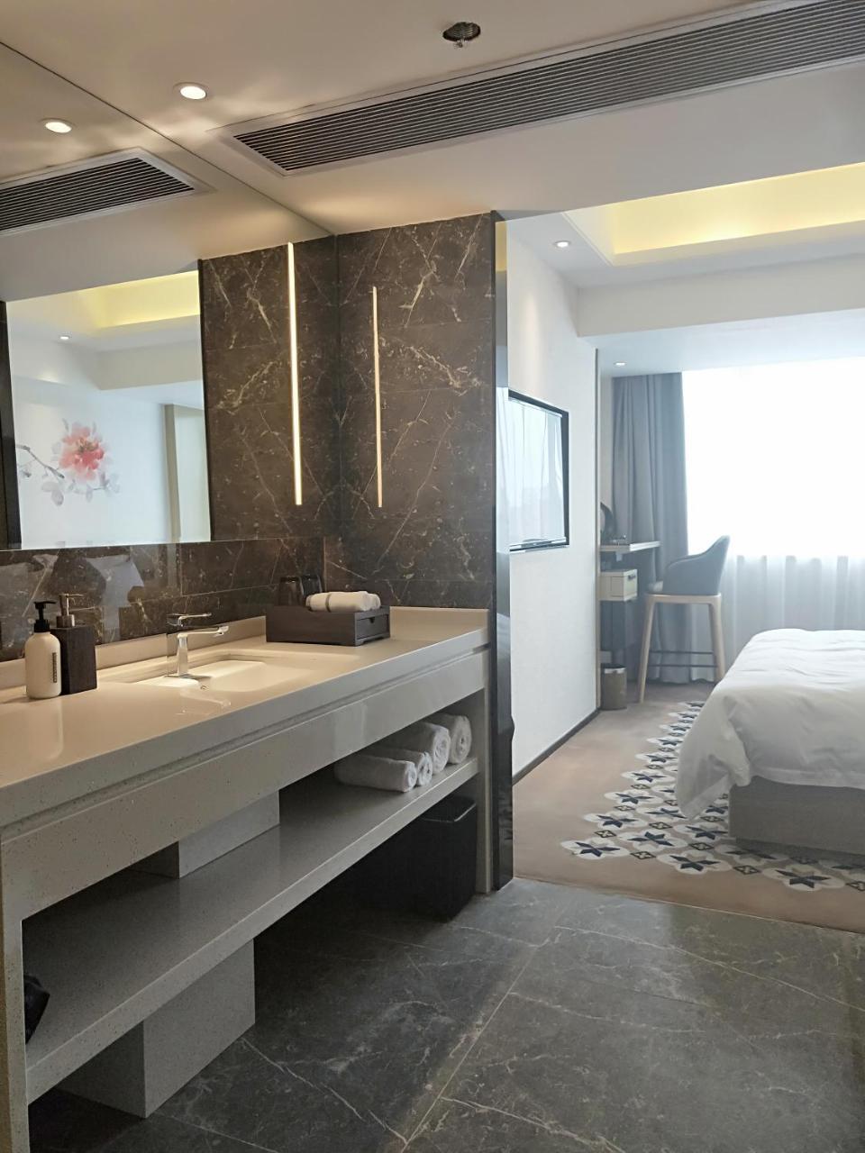 Paco Hotel Guangzhou Jiangtai Road Metro Branch Luaran gambar