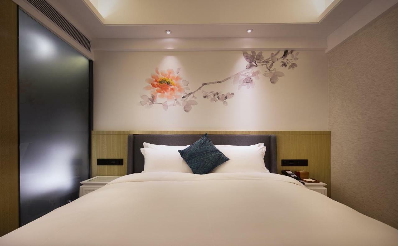 Paco Hotel Guangzhou Jiangtai Road Metro Branch Luaran gambar