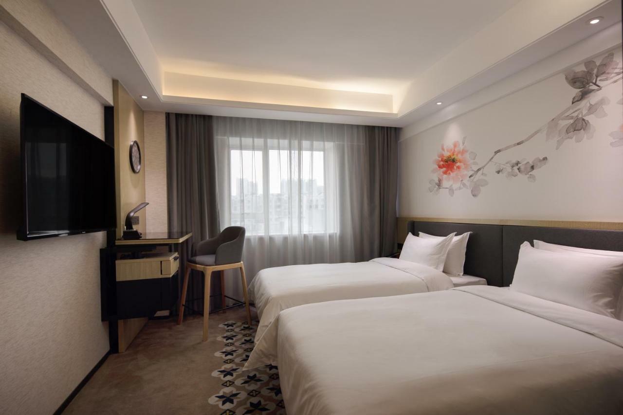 Paco Hotel Guangzhou Jiangtai Road Metro Branch Luaran gambar