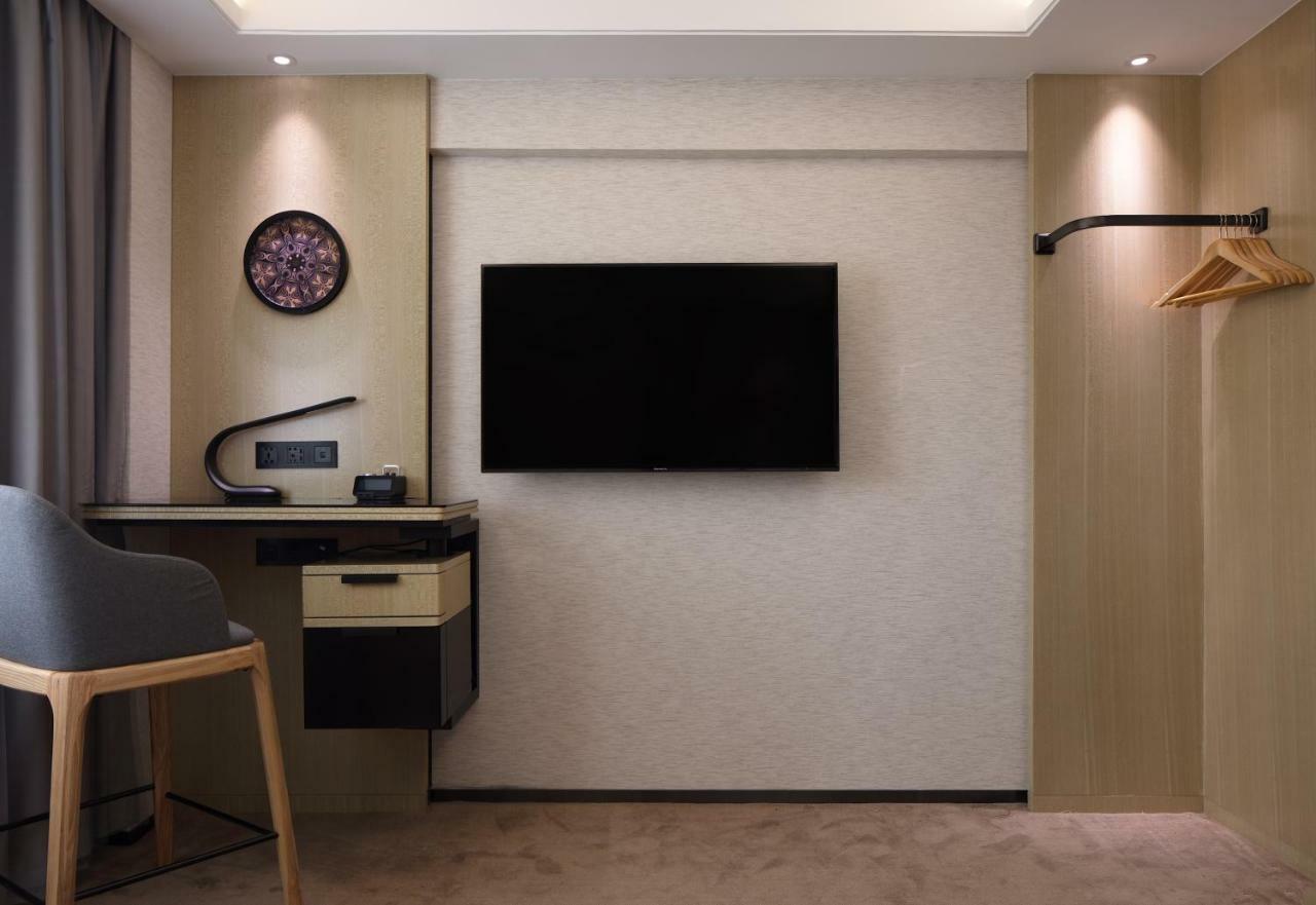 Paco Hotel Guangzhou Jiangtai Road Metro Branch Luaran gambar